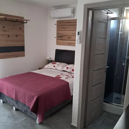 Pericic 아파트 포드스트라나