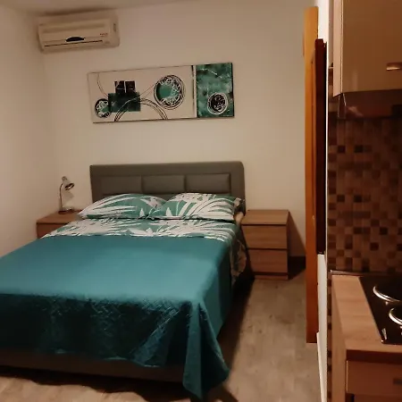 Pericic Apartment Podstrana