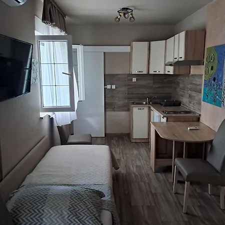 Pericic Apartment