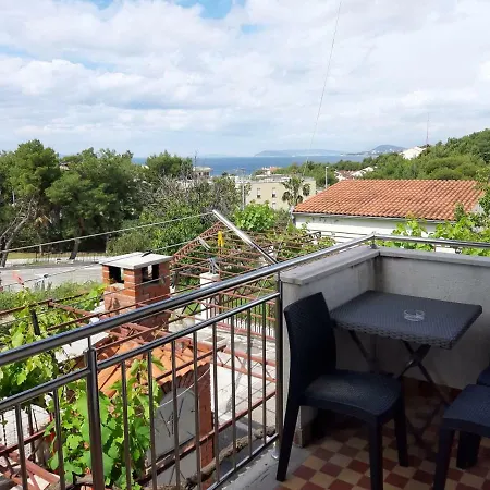 Apartment Pericic Podstrana